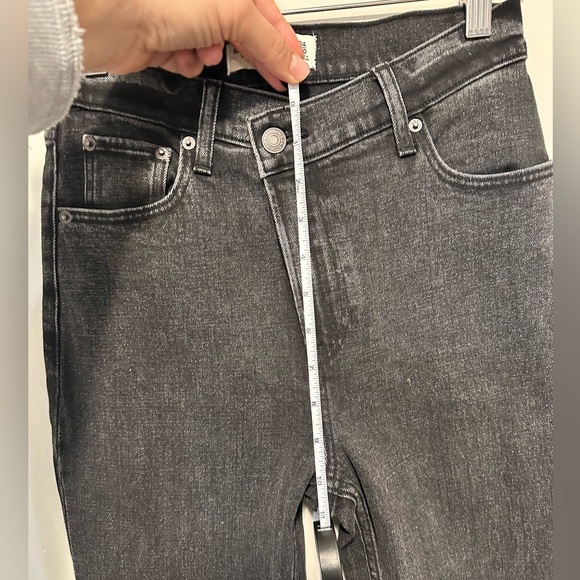 Abercrombie Ultra High Rise 90s Slim Straight Jean Crossover Waist - Black 24 - Picture 4 of 12